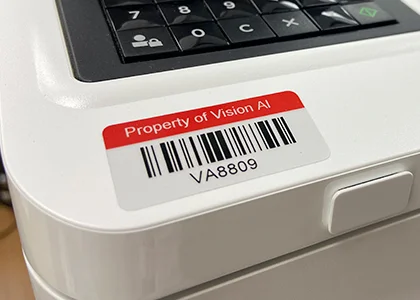 Label voor bedrijfsmiddelnummering en barcode